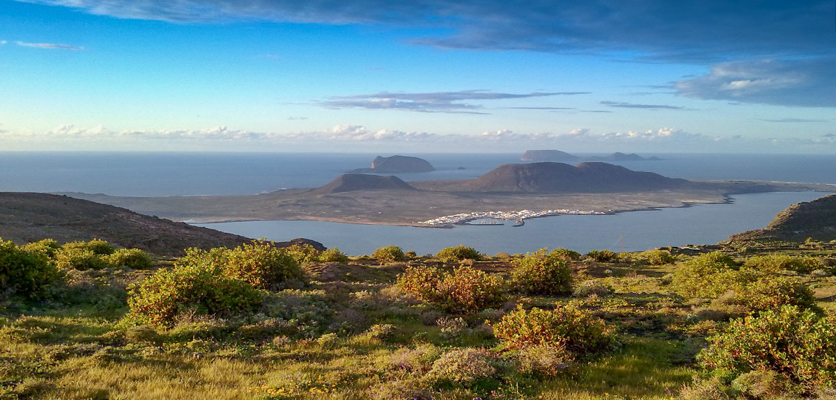 Lanzarote Excursions - North & south Tour